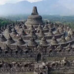 Candi Borobudur : Simbol Kosmik yang Masih Menyimpan Rahasia